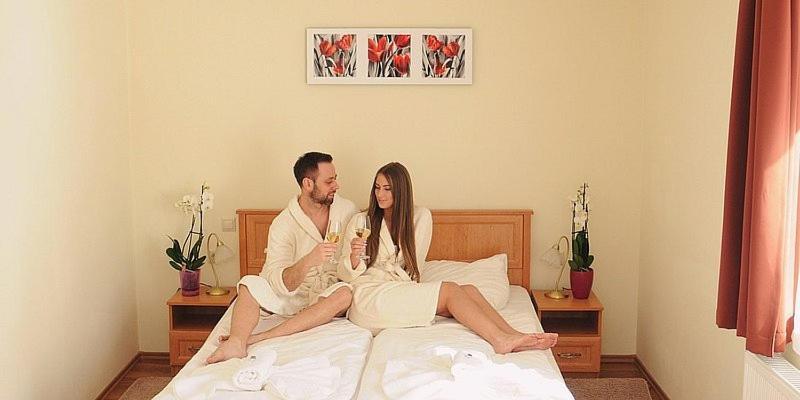 Hotel Halaszkert Badacsony Badacsonytomaj Eksteriør billede