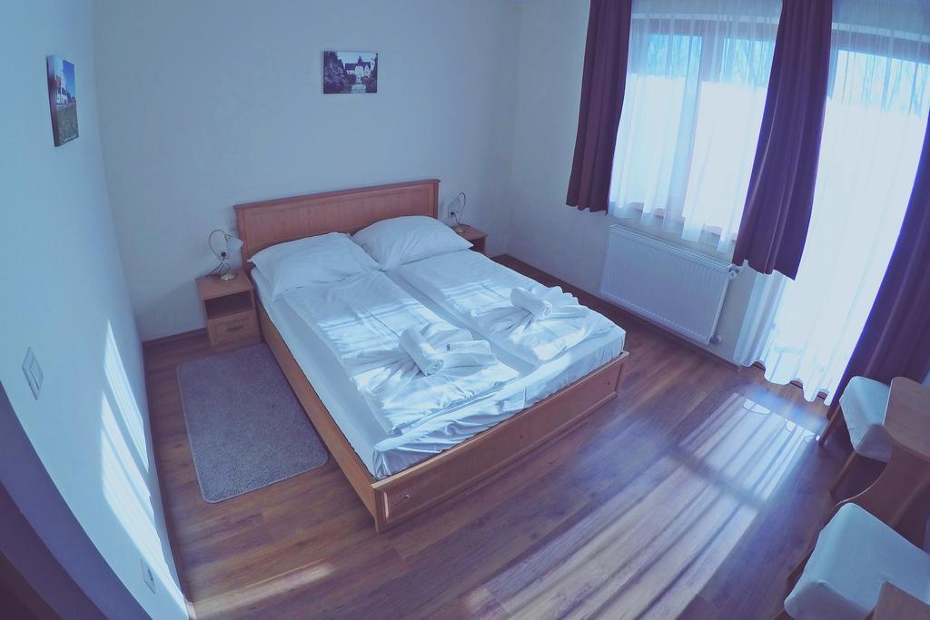 Hotel Halaszkert Badacsony Badacsonytomaj Eksteriør billede